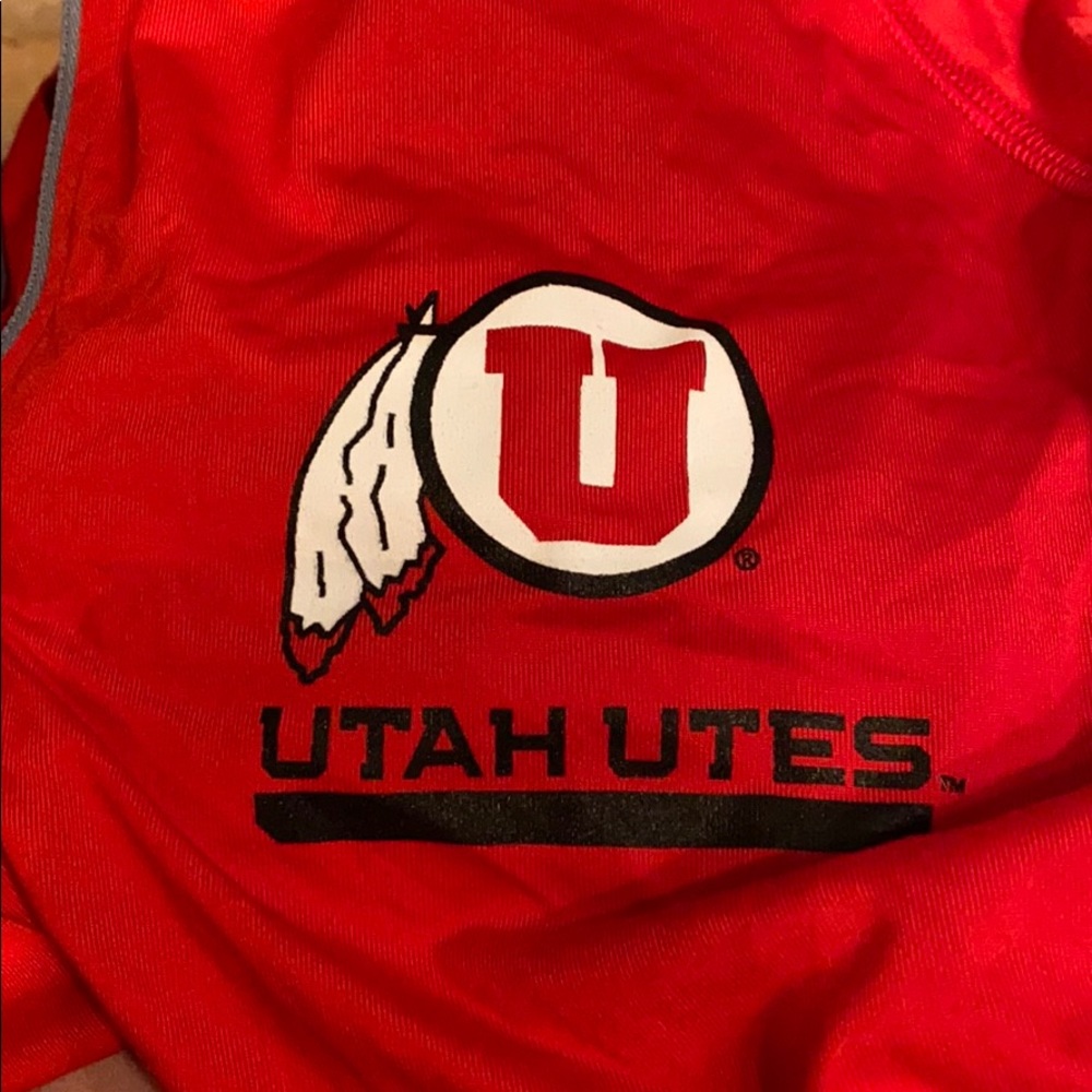UTAH UTES LONG SLEEVE ZIP UP FITTED PULLOVER SHIRT